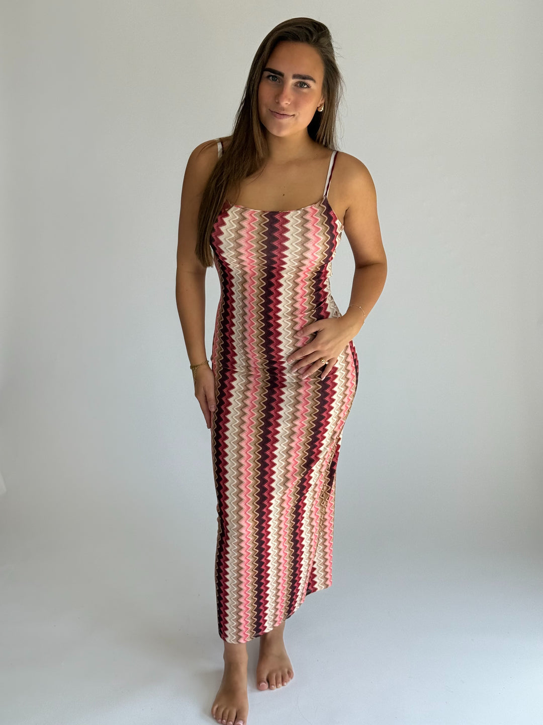 Dress Colour bordeaux